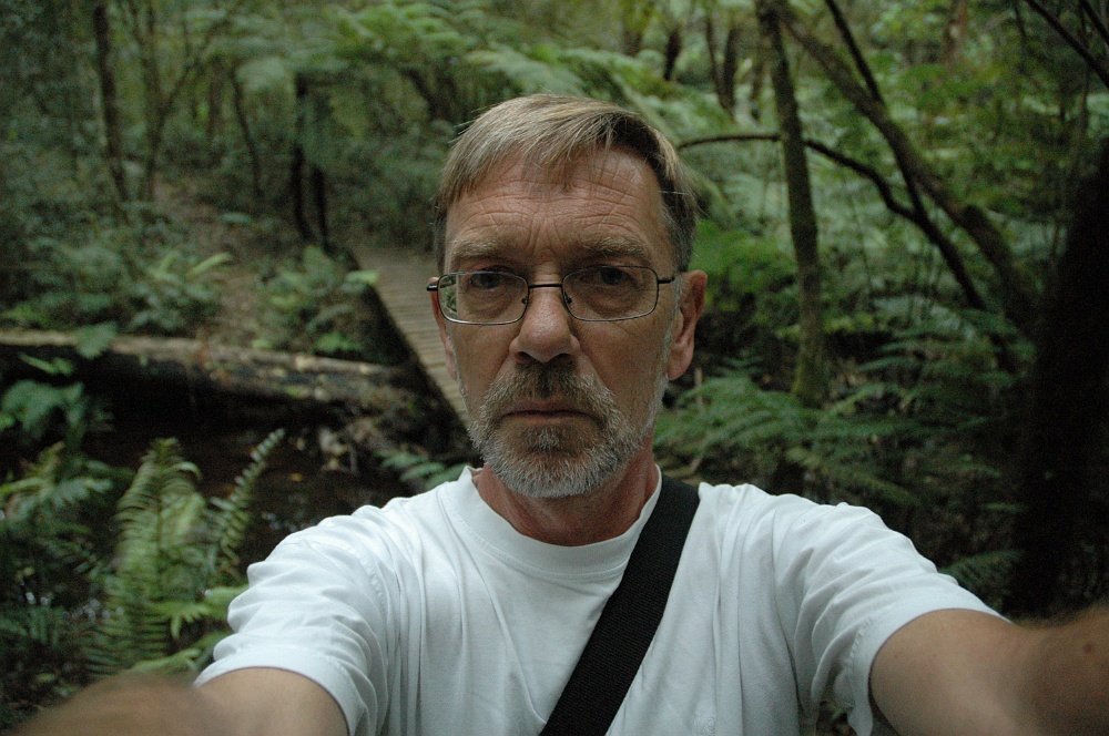 DSC_0600.JPG - Self portrait.