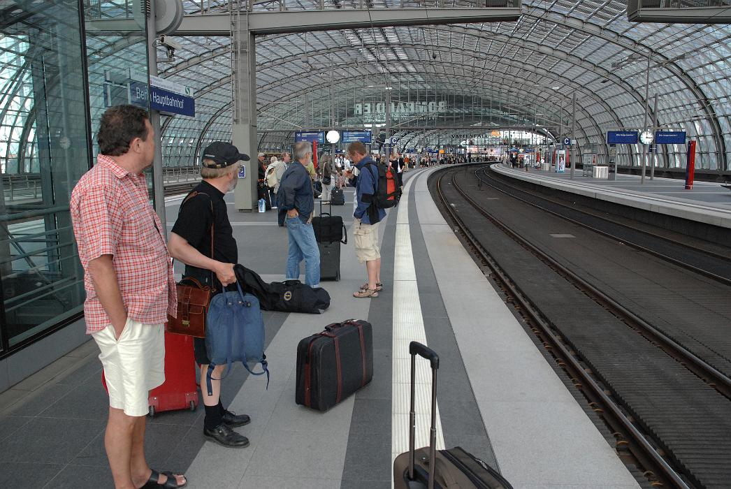DSC_0992.JPG - Berlin Hauptbahnhof.