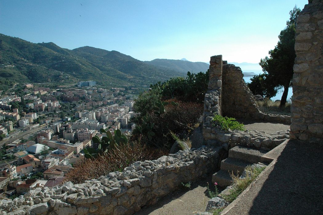 DSC_0123.JPG - Cefalu